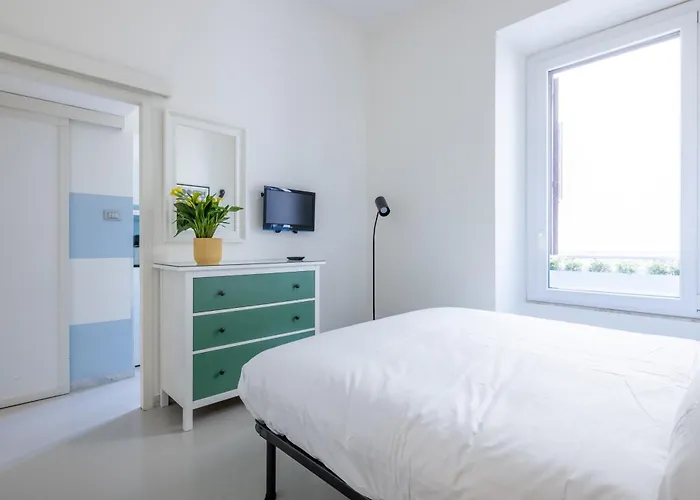 Vatican Apartment Fcollection